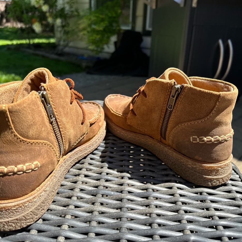 Women's Cozy Casual Suede Ankle Boot in Chestnut Brown - Picture 9 of 12